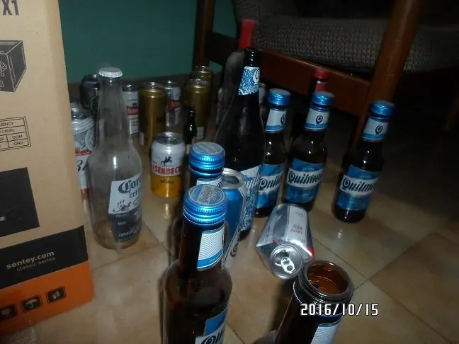 Latas de Cerveza y Algo mas ..