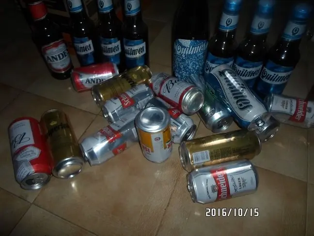 Latas de Cerveza y Algo mas ..