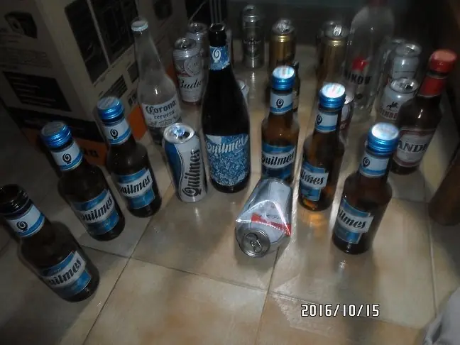 Latas de Cerveza y Algo mas ..