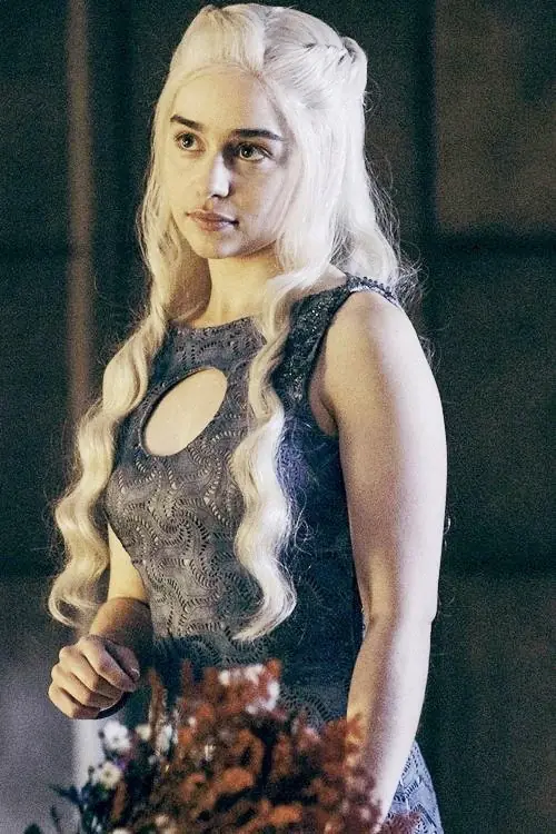 "Emilia Clarke" en la piel de Daenerys Targaryen  GOT