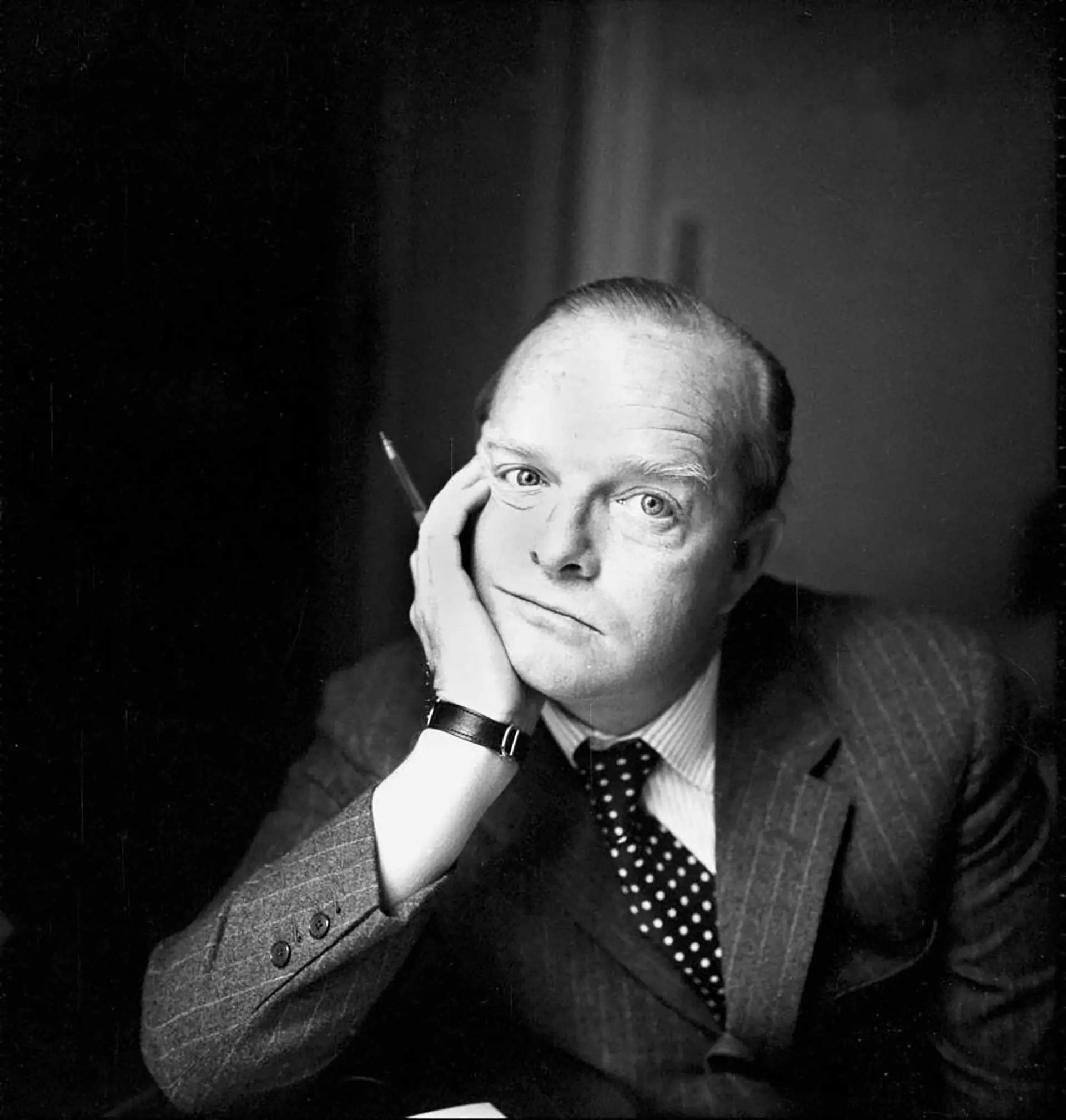 Cuentos Cortos: "Las paredes están frías" de Truman Capote
