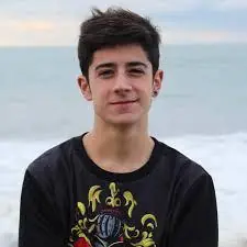 8 youtubers que no me gustan