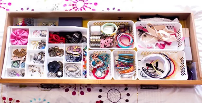 13 Trucos que te ayudarán a combatir el desorden en tu casa