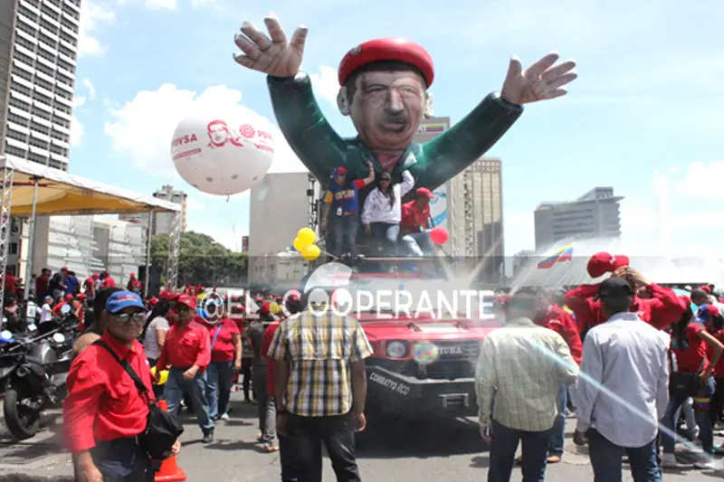 Vzla:Mira la mega marcha "rojita" de 12 de Octubre