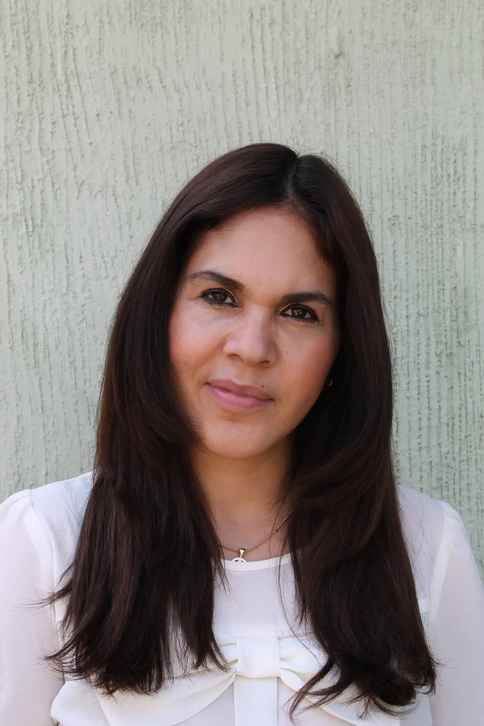 Lizbeth Delgadillo llama a las Mujeres a ser fuertes
