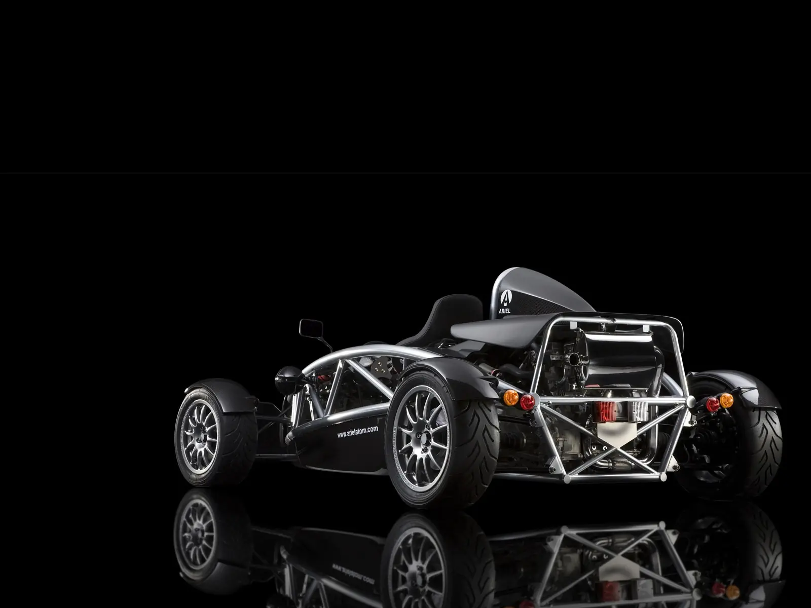 video de ariel atom