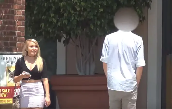 Usa a actriz porno para probar la fidelidad de su novio