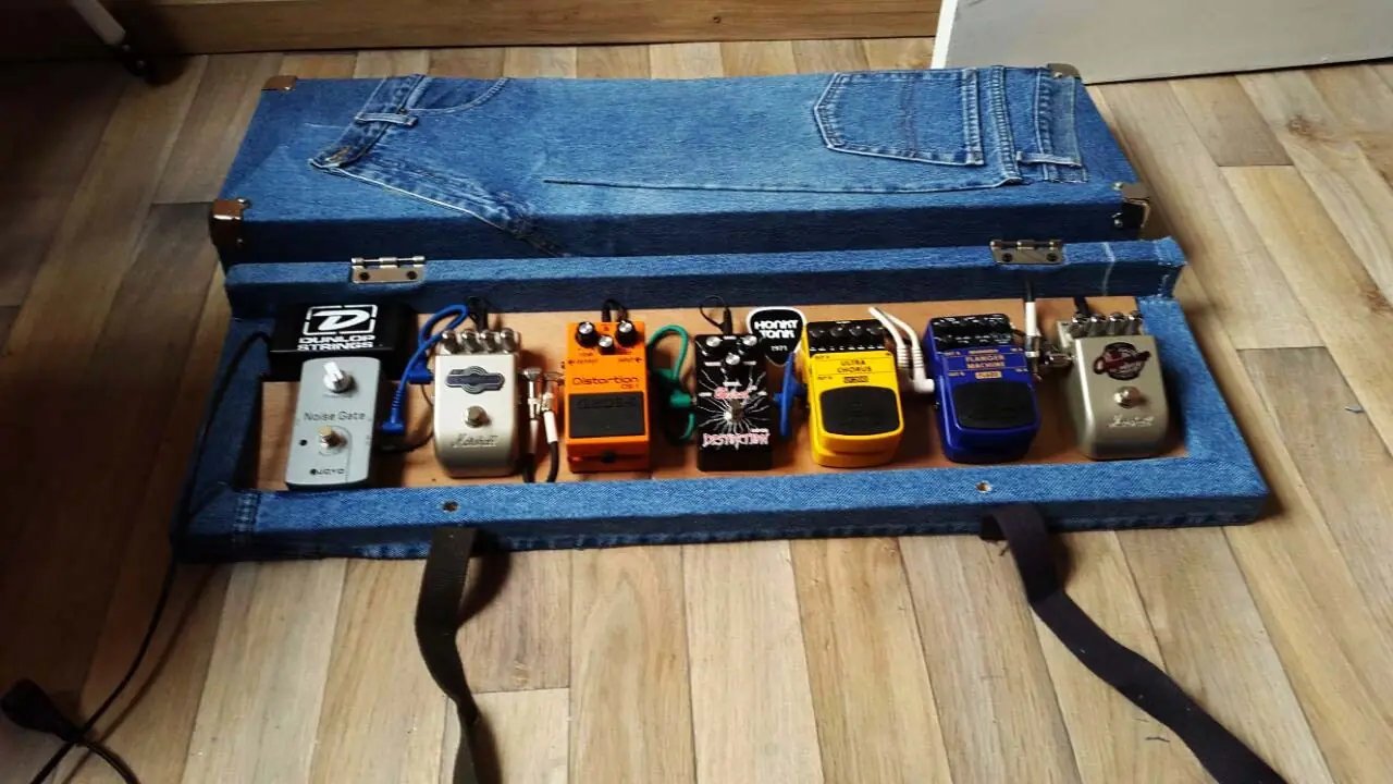 pedalboard