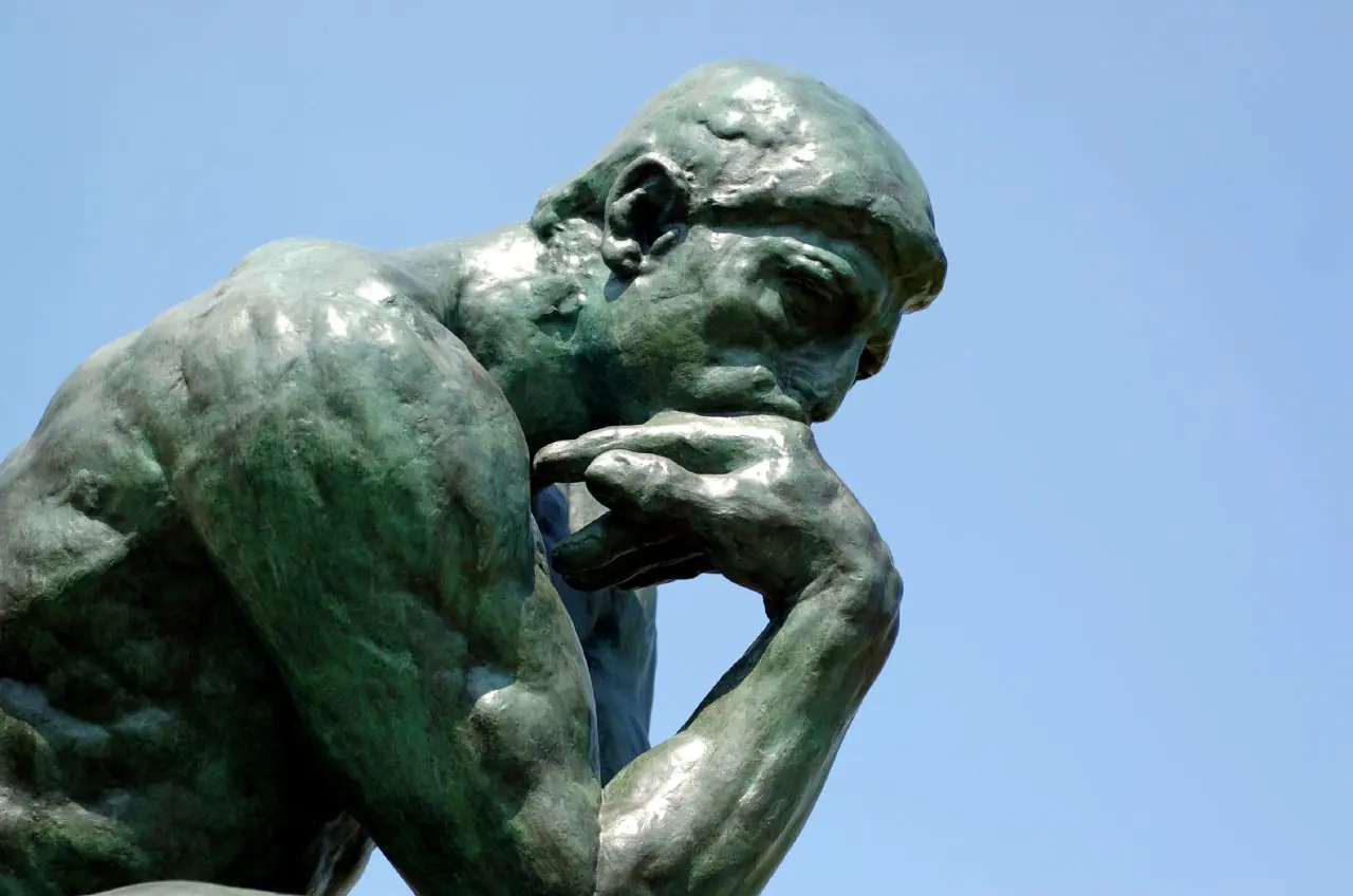 Las personas inteligentes disfrutan la soledad?