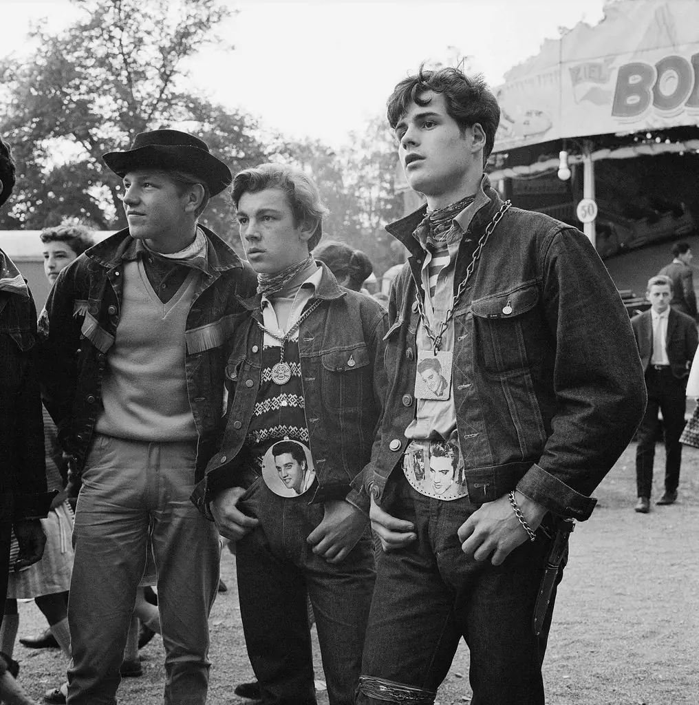 asi eran los rebeldes en 1960