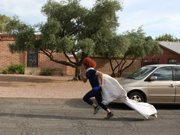 Divorciado encontró los mejores usos para vestido de su Ex