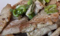 Mollejas al verdeo & Pollo con miel y Mostaza