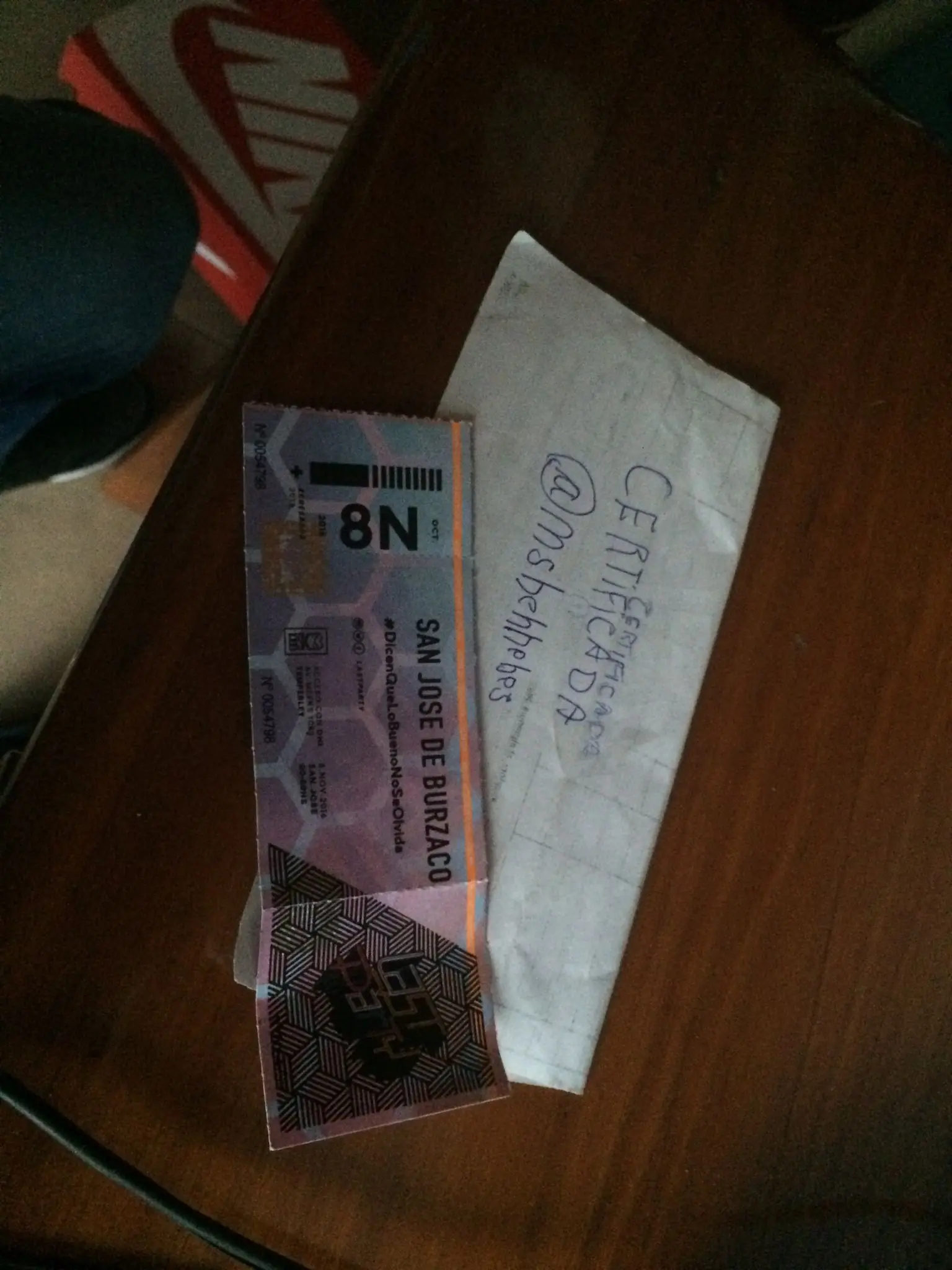 Hoy debería ser mi fiesta tengo entrada y no se si ir