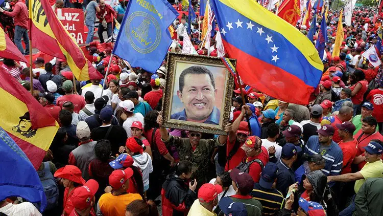 El arma de “alta tecnología” que indujo cáncer a Hugo Chávez