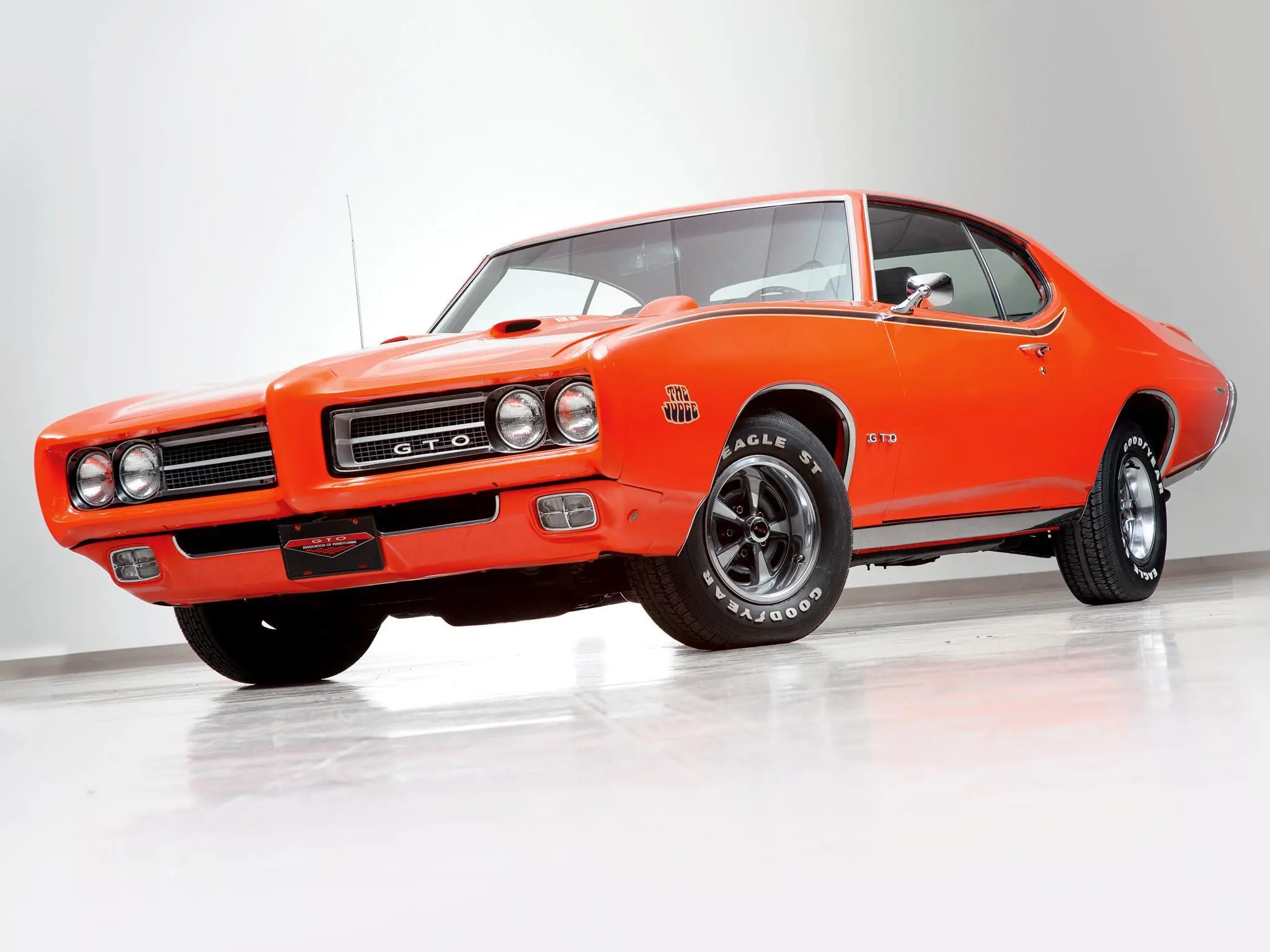 +5 si te gusta el clasico Pontiac GTO