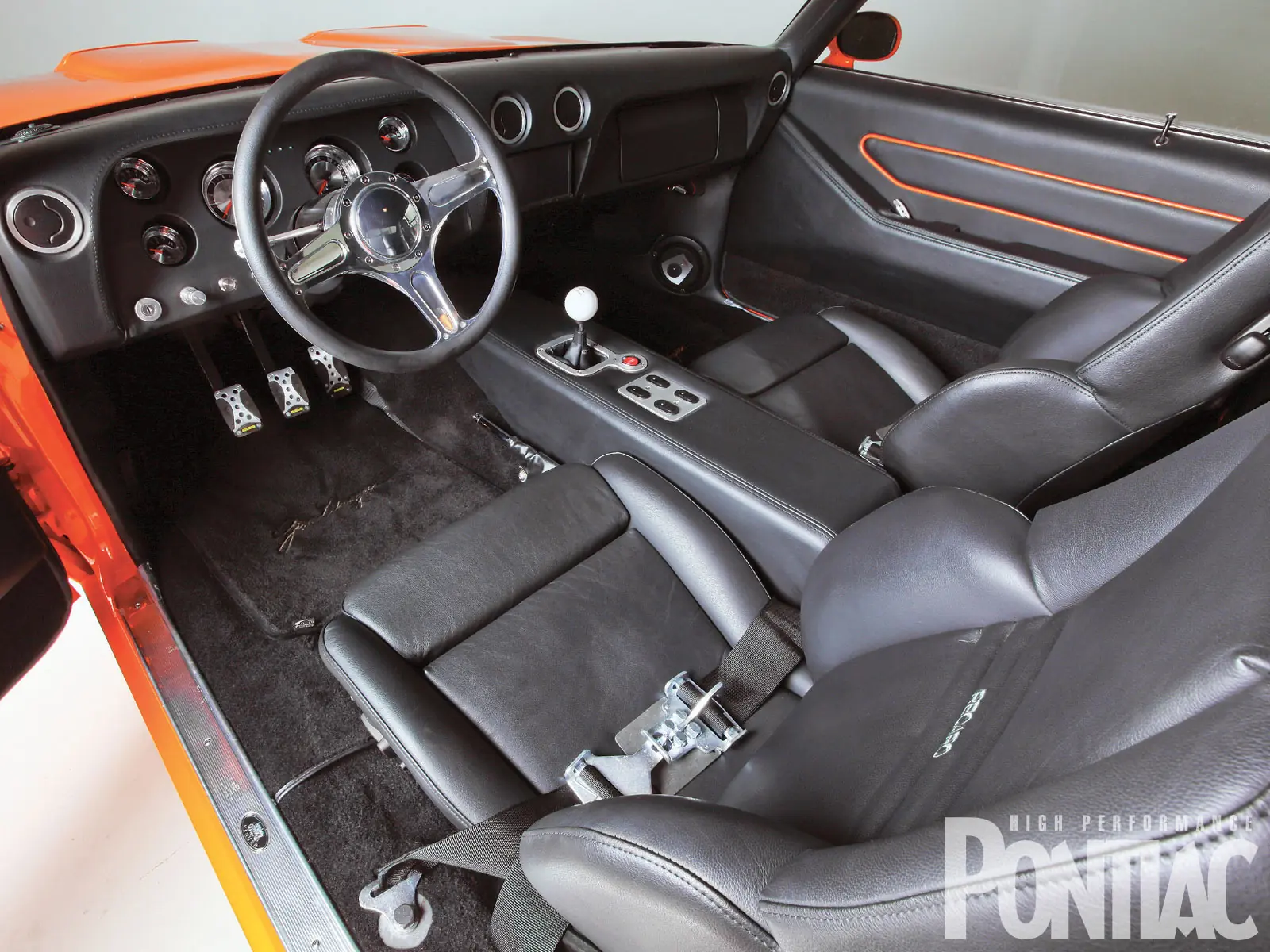 +5 si te gusta el clasico Pontiac GTO