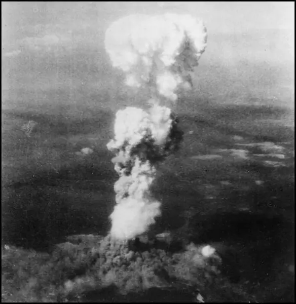 (Megapost) Cronología: Segunda Guerra Mundial en imágenes