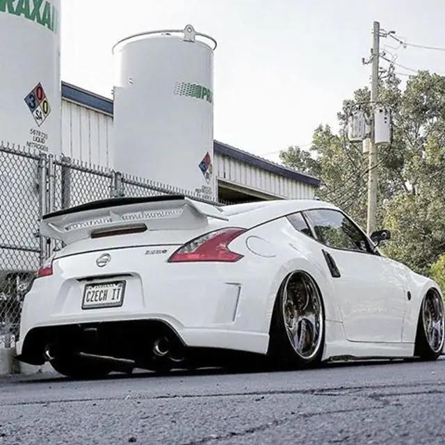 imagenes del Nissan 370Z: el hermano menor del GT-R