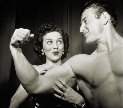 10 Cosas que hacen los hombres y a las mujeres les molesta