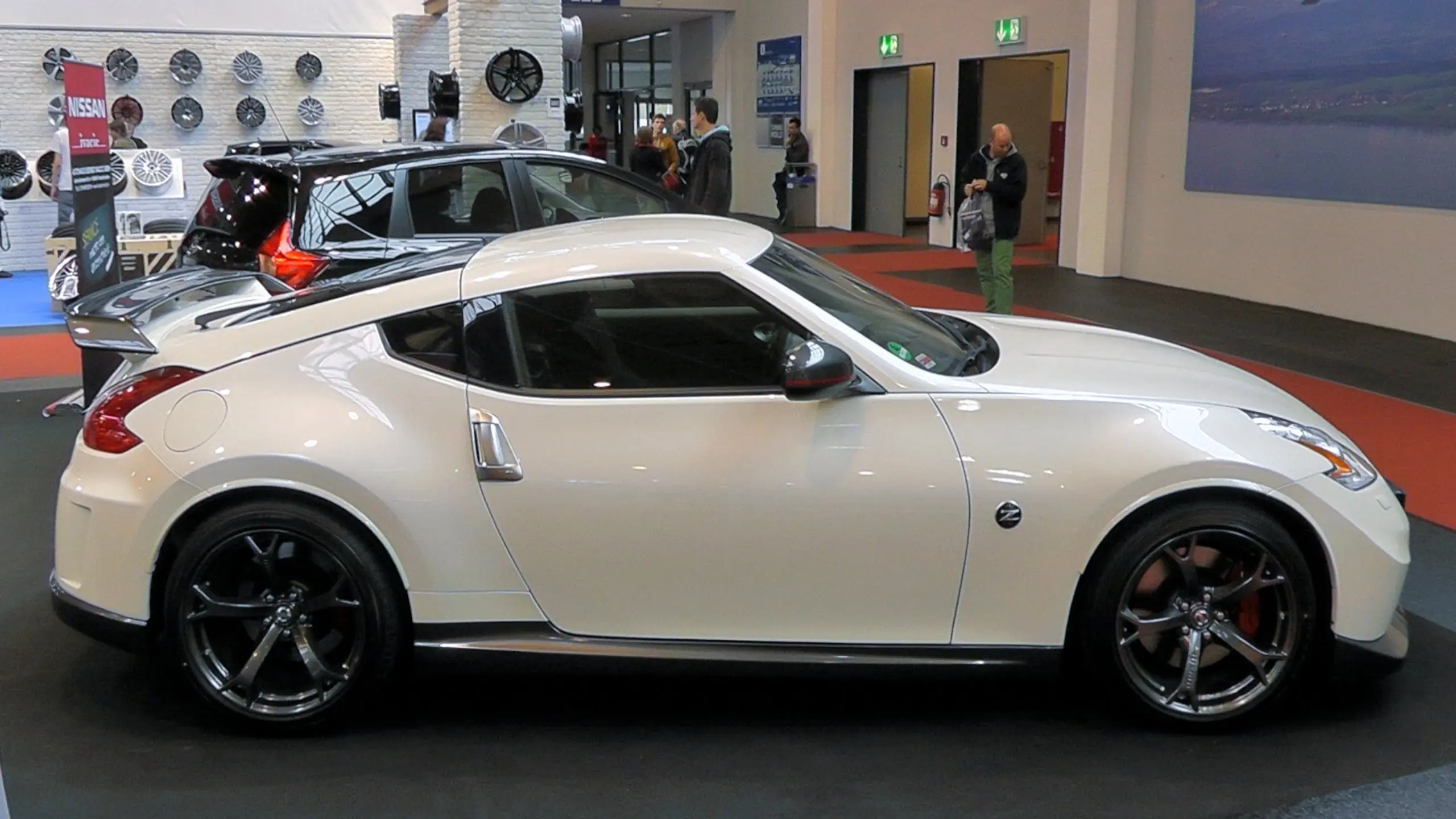 370z