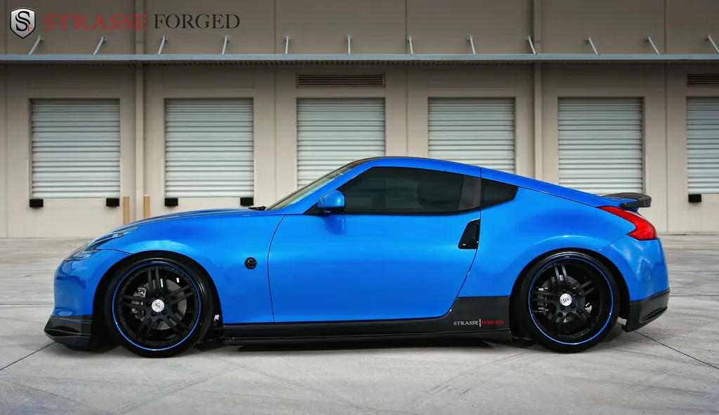 370z
