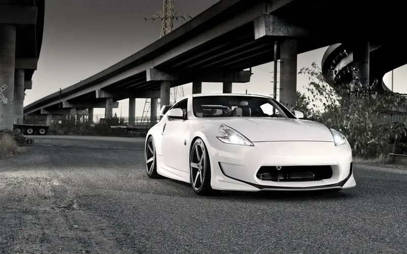imagenes del Nissan 370Z: el hermano menor del GT-R