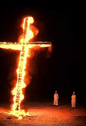 ¿realmente eran los "nazis" simpatizantes del KKK
