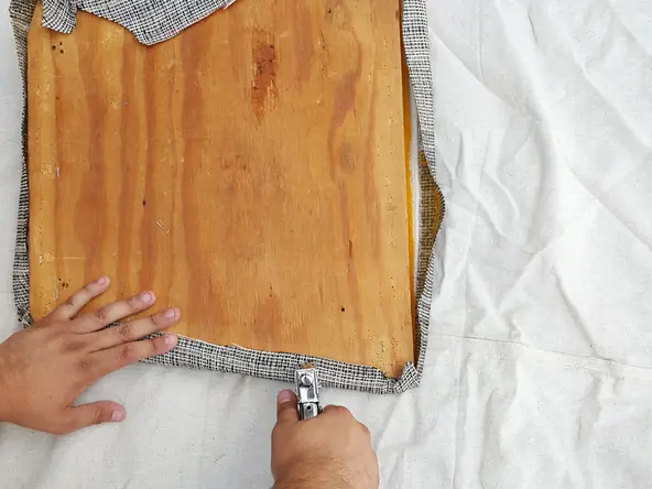Cómo restaurar una silla del comedor Cómo restaurar una silla del comedor