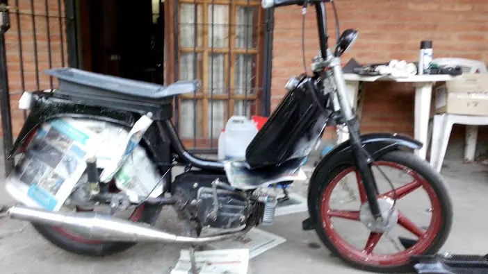 Restauré un ciclomotor y te lo re muestro bestia neutral