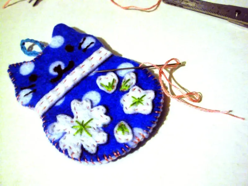 21.[DIY] Gatito para Colgar y/o Decorar