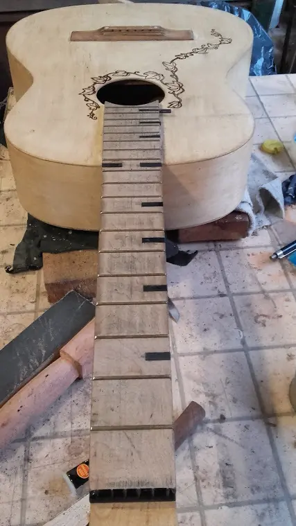 guitarra criolla