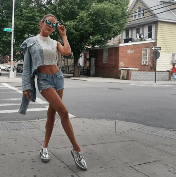 esta bella esta bella