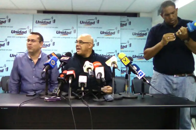 Vzla:Oposicion cambia fecha protesta del 14 al 16