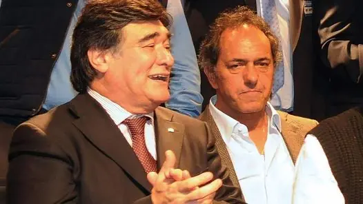 Sin dignidad CFK eligió a Scioli como su candidato