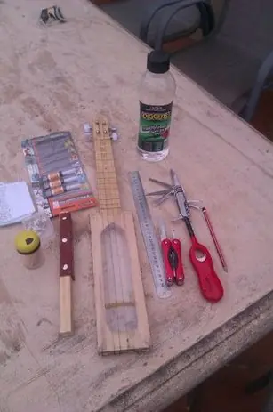 hacer un ukulele