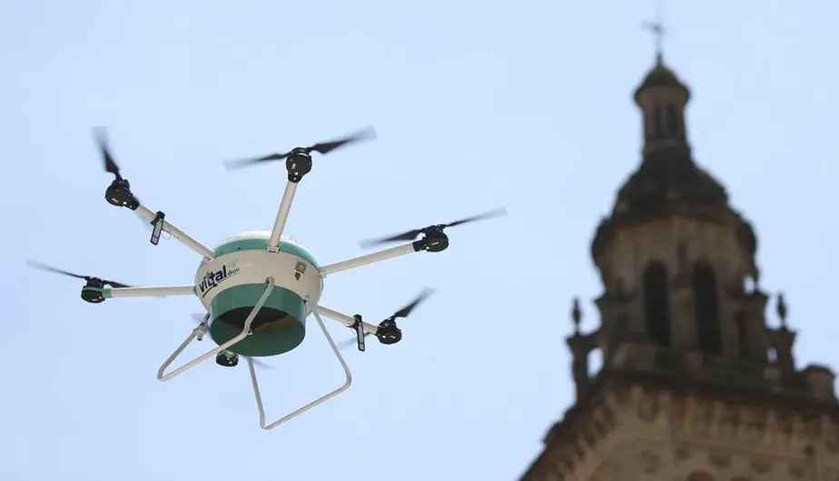 Dron