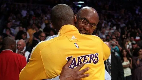 datos curiosos sobre Kobe Bryant + Yapa