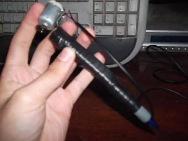 Fabrica una máquina para tatuar