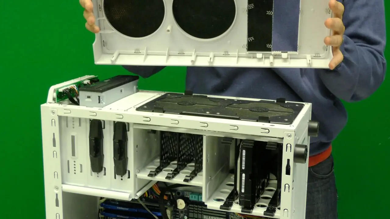 Cómo limpiar tu PC de sobremesa paso a paso