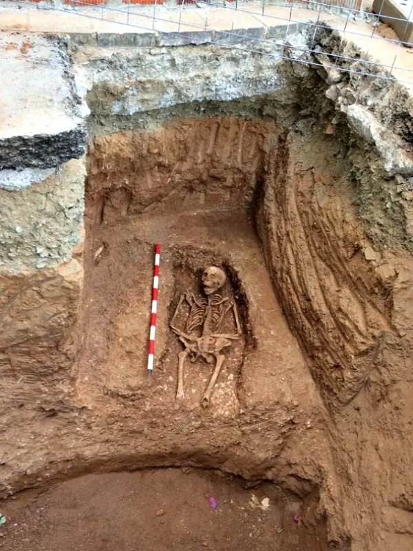 NECROPOLIS