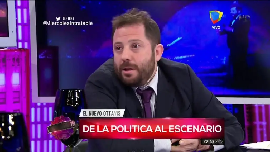 Ottavis:"Me encantan las plumas y los tacos"