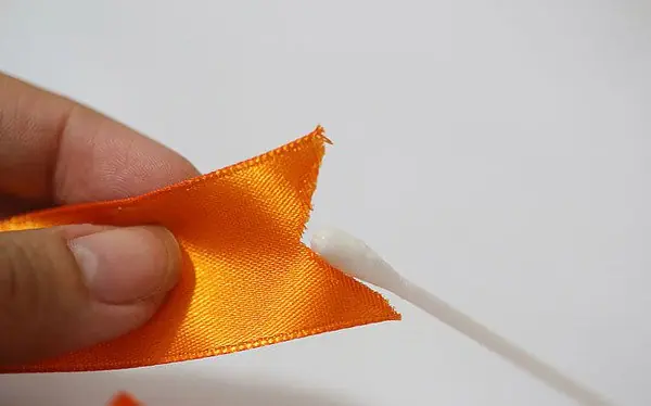 ¿Se te deshilachó el hilo? Solución