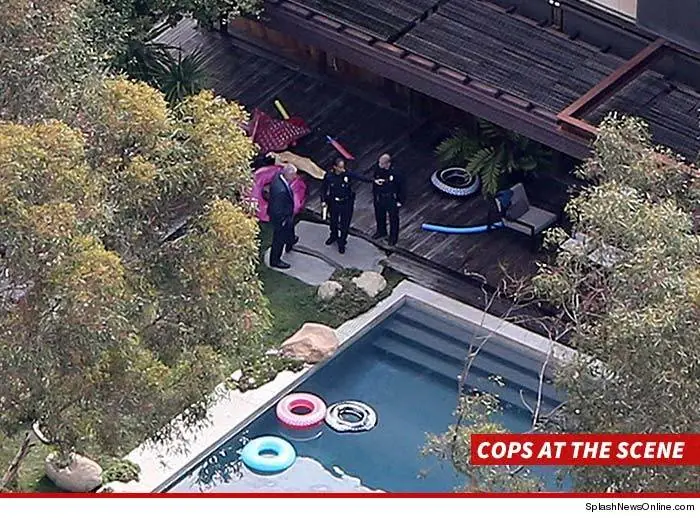 Un hombre muerto en la casa de Demi Moore