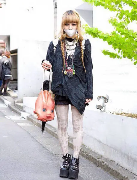 Mientras tanto en Japón