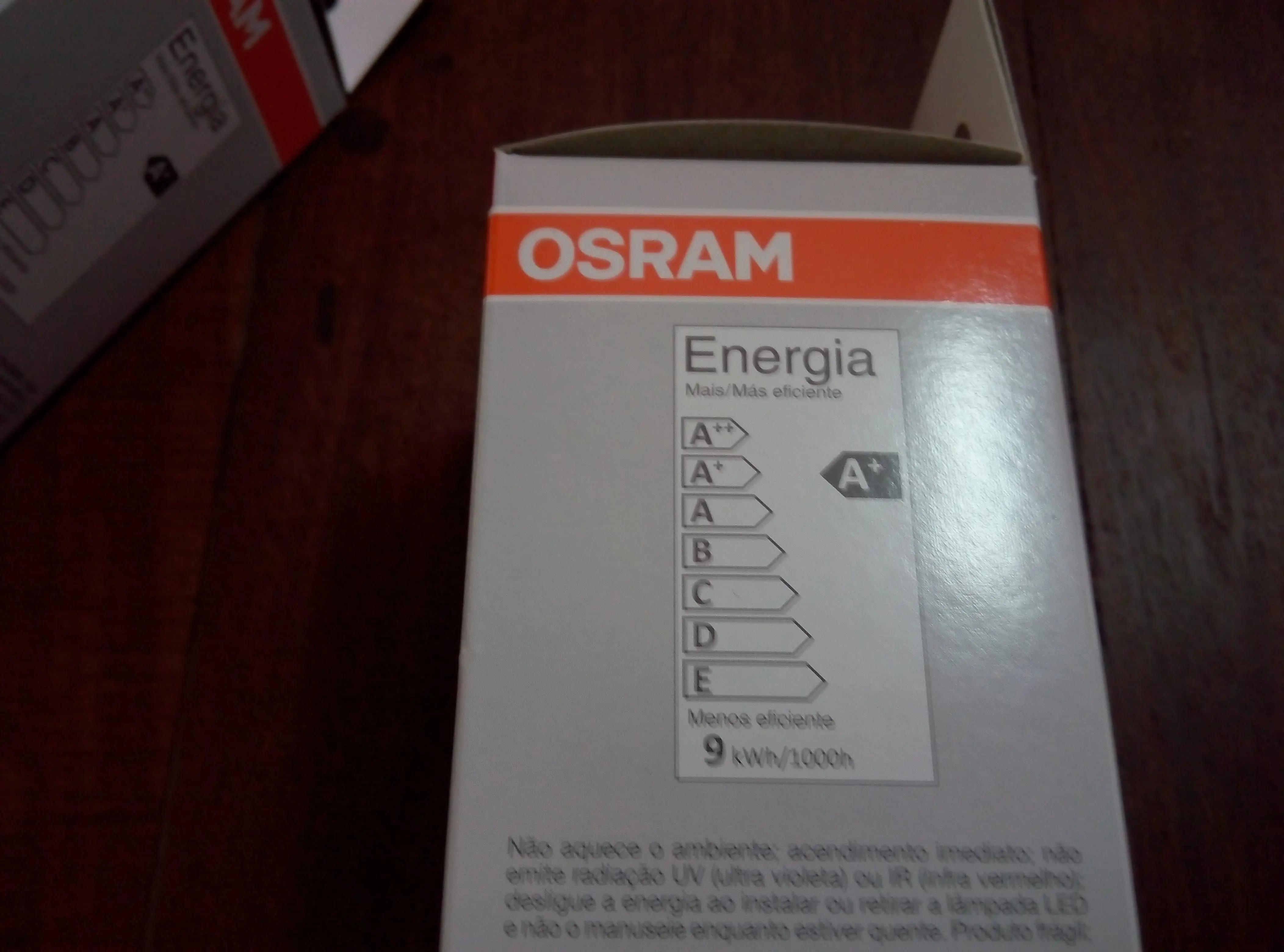 Cambie las lámparas bajo consumo de mi casa por lámparas LED Cambie las lámparas bajo consumo de mi casa por lámparas LED