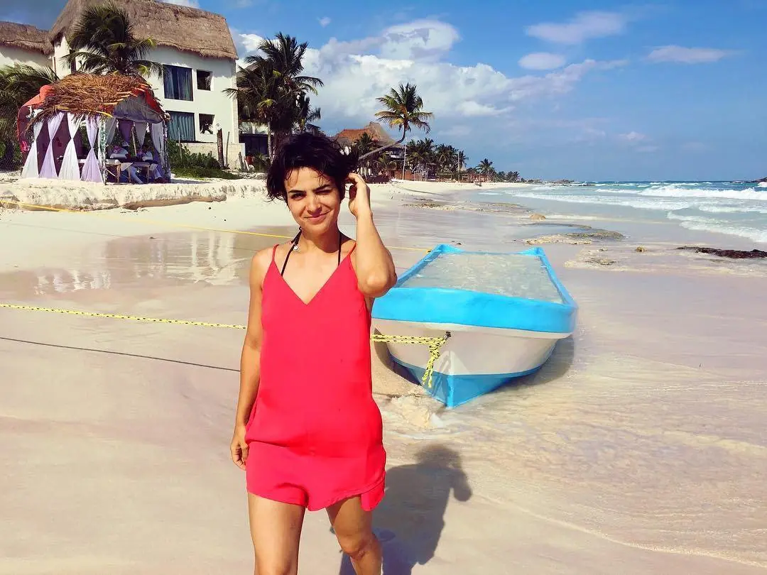 "Agustina Cherri", sexy en las playas de Mexico