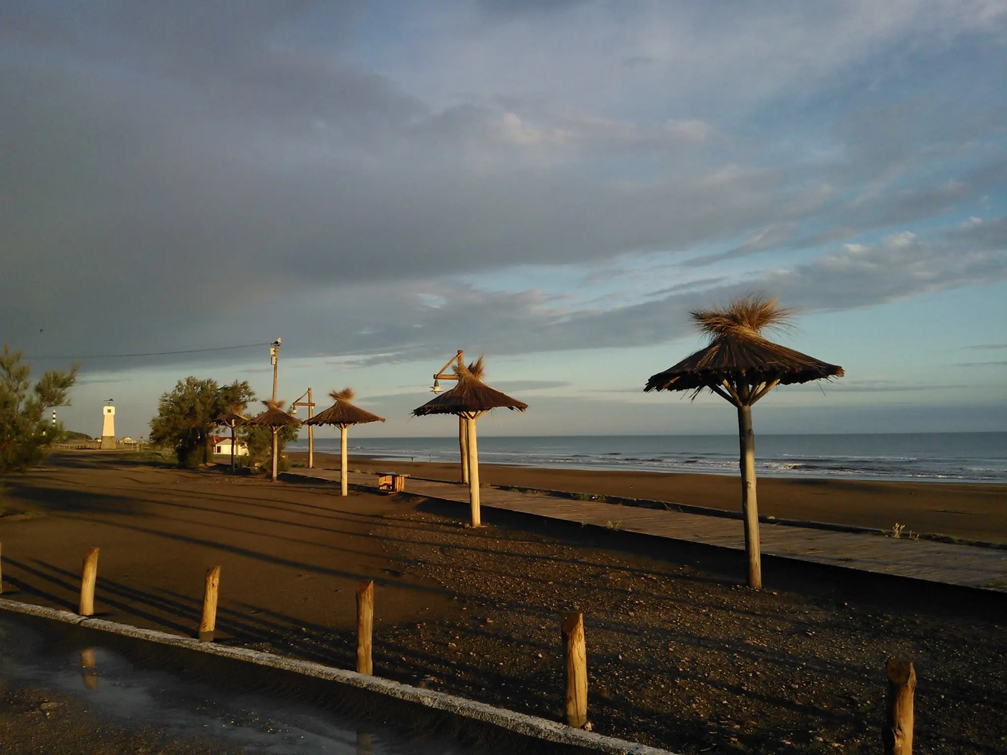 Puse una cámara mirando al mar