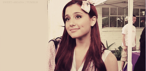 Suculentos GIFs de Ariana Grande [Apto]