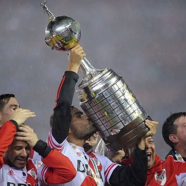 GANAR