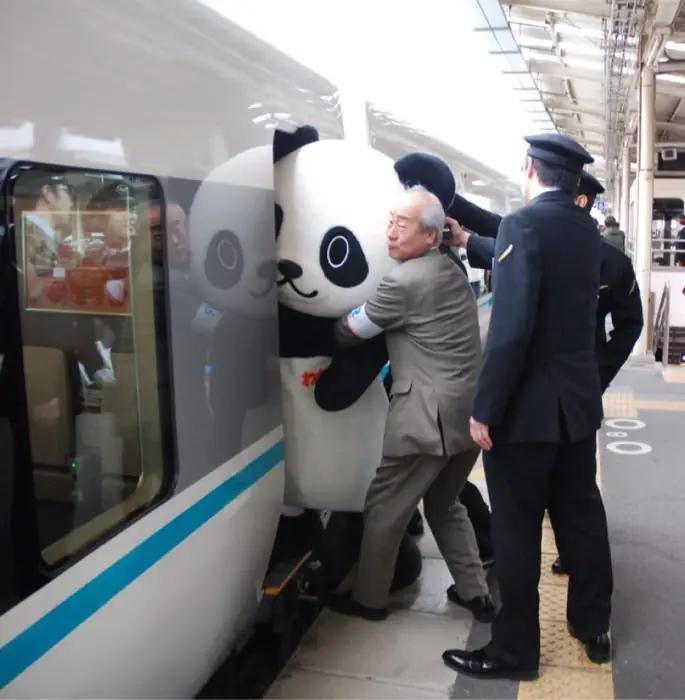 Imágenes de humor en el metro, pasa máster y riete